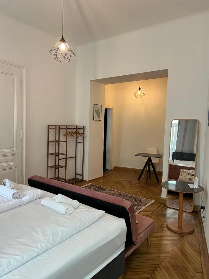 Centrally-Located Authentic Apartment Wien Ngoại thất bức ảnh